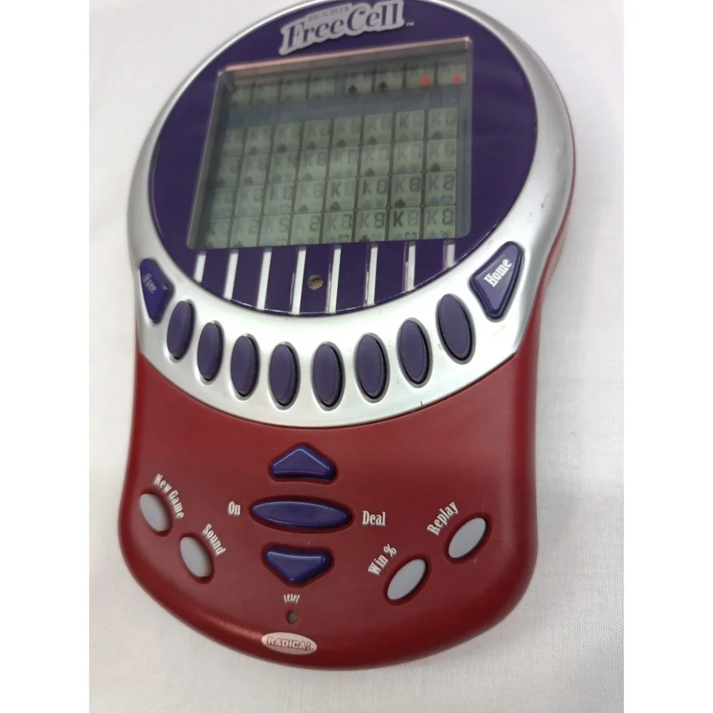 Radica Big‎ Screen Free Cell Vintage 2003 Handheld Game TESTED WORKS Red/Purple